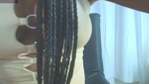 ebony_pregnant online show from December 5, 4:01 am