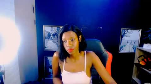 emma online show from October 16, 8:07 pm