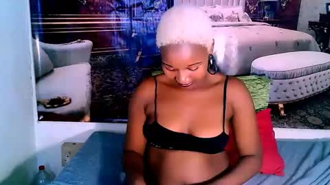 Tamia online show from March 12, 9:44 am