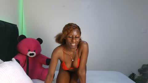ebonychocholate254 online show from June 12, 4:22 am