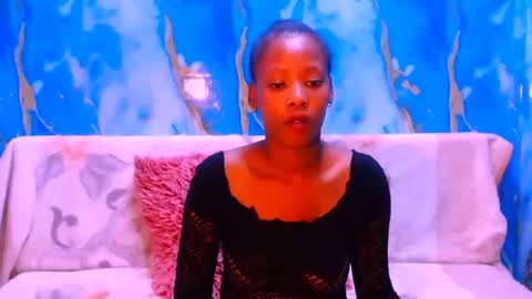 ebonypretty4u online show from October 28, 12:06 pm