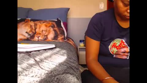 ebonyseductresx online show from June 8, 11:22 am