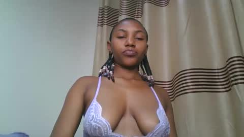 ebonyslut09 online show from April 6, 8:54 pm