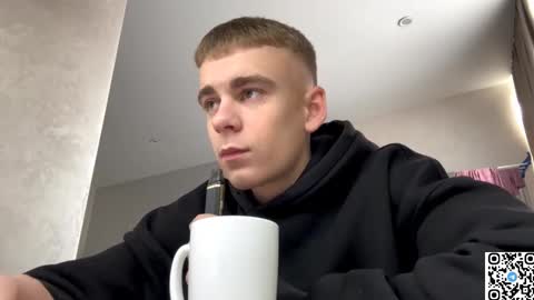 echowraith online show from October 19, 7:46 am