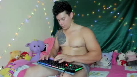    online show from December 21, 7:31 pm