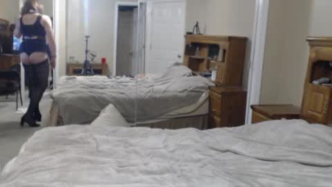 Josie Summers online show from June 26, 9:48 am