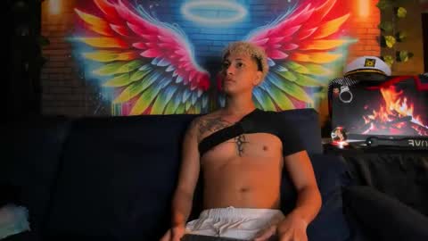 ecstasyx2_23 online show from March 12, 5:44 am