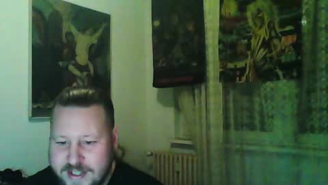 Snapshot of eda666 chatting on March 3, 6:35 pm Edward online show from March 3, 6:35 pm