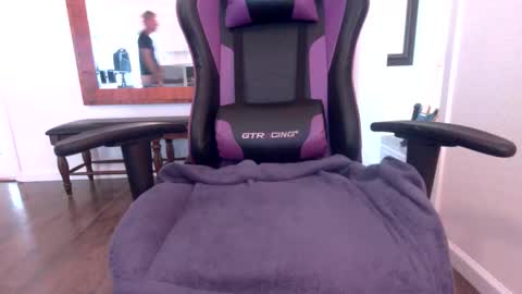 eddycoyote online show from May 22, 8:37 pm