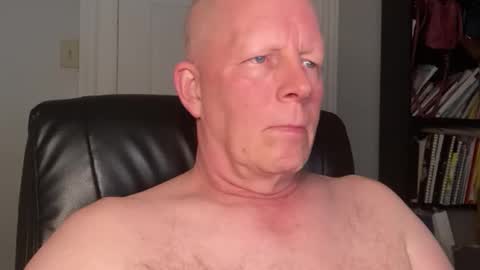 Eddy online show from November 11, 3:52 am