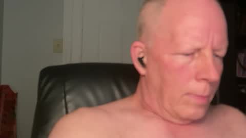 Eddy online show from December 1, 3:26 am