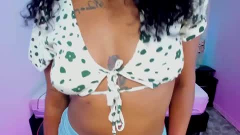 Snapshot of edelaine_rogers chatting on September 14, 5:54 am ede online show from September 14, 5:54 am
