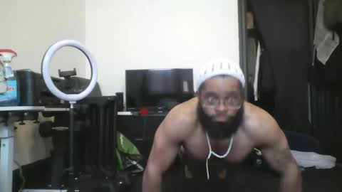 edg215 online show from March 21, 8:24 pm