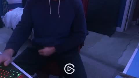 edgemeallnight online show from January 4, 12:27 am