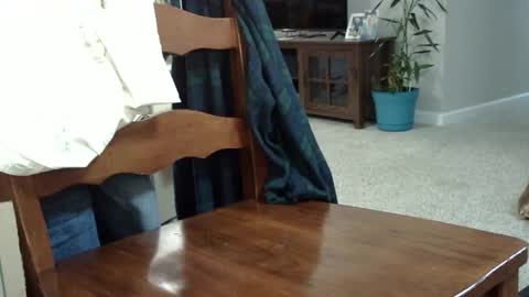 edging_as_escape online show from March 16, 4:37 am