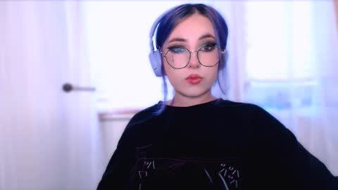 fickle demon made of clumps of matter online show from October 18, 2:27 am