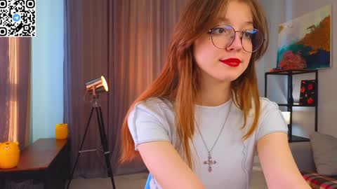 Im Sally  Im new here   lets meet online show from February 8, 6:12 am