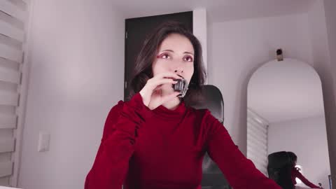 Edranah online show from November 8, 9:07 pm