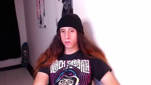 edward_chann online show from January 25, 4:56 am