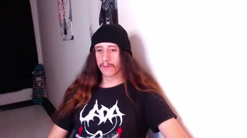 edward_chann online show from January 11, 2:30 am