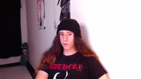 edward_chann online show from February 8, 3:19 am