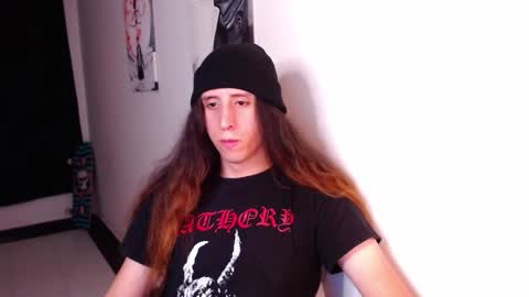 edward_chann online show from January 27, 5:47 am