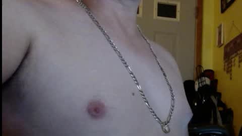 Snapshot of edwardaims_2please chatting on September 11, 4:36 am edwardaims_2please online show from September 11, 4:36 am