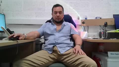 EdM online show from March 18, 8:53 am