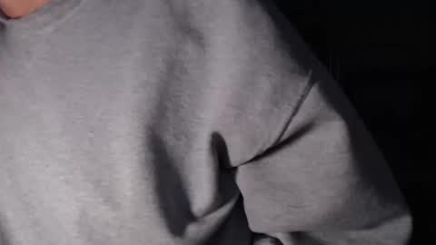 Snapshot of eeyoreeeyore chatting on October 10, 3:23 am eeyoreeeyore online show from October 10, 3:23 am