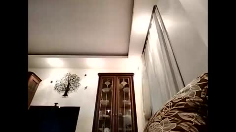 Effy online show from September 28, 1:31 pm