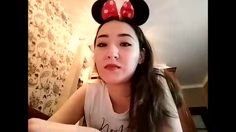 Effy online show from October 29, 1:35 pm