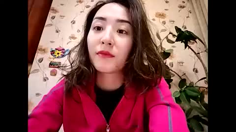 Effy online show from December 18, 8:14 pm