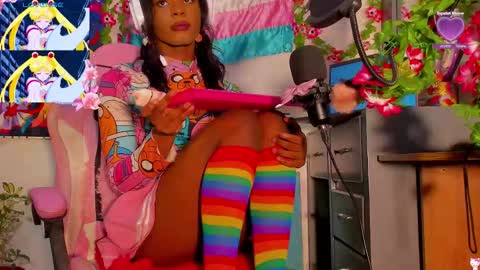 effy_marinn online show from October 21, 2:43 pm