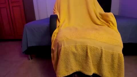 eiden_allenx1 online show from February 12, 4:32 pm