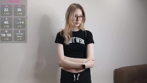 eileencrowday online show from April 16, 3:06 am