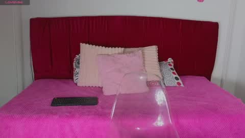 eimy__cute online show from May 23, 7:21 pm