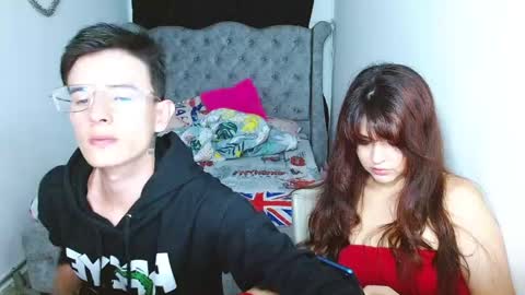 eimy_andres online show from December 11, 10:25 am