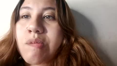 Snapshot of eimy_collin chatting on January 9, 3:04 am EIMY MODEL INDEPENDENT online show from January 9, 3:04 am