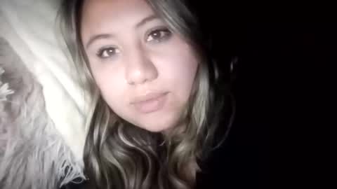 EIMY   MODEL INDEPENDENT online show from October 8, 5:24 am