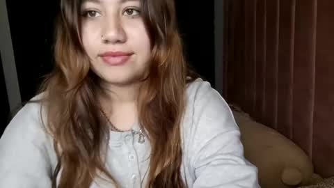 Snapshot of eimy_collin chatting on February 4, 5:31 am EIMY MODEL INDEPENDENT online show from February 4, 5:31 am