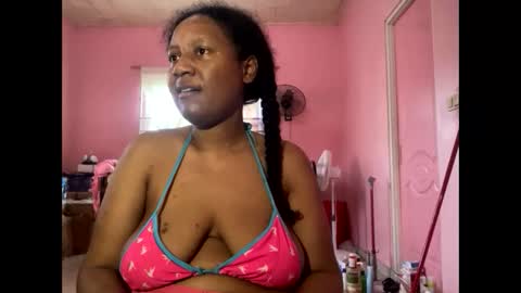 Eirondra Valeen online show from March 29, 10:50 am