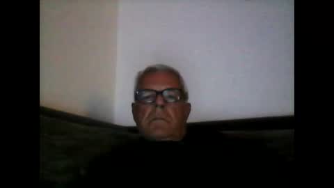 Snapshot of eisbaer1957 chatting on October 10, 8:35 pm eisbaer1957 online show from October 10, 8:35 pm