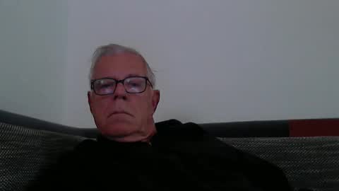 Snapshot of eisbaer1957 chatting on October 19, 7:24 am eisbaer1957 online show from October 19, 7:24 am