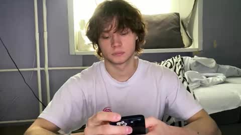 Eitan online show from March 8, 5:55 am