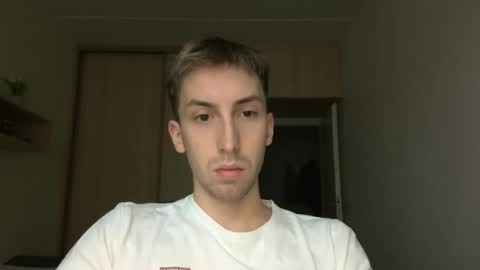 ekeremarten online show from December 3, 1:23 pm