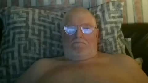 eketman1964 online show from February 26, 11:41 pm