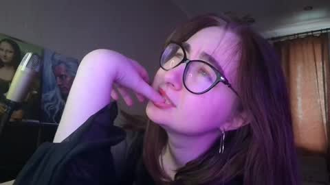 If you like it when I meow give me a thumbs up online show from February 14, 1:18 pm