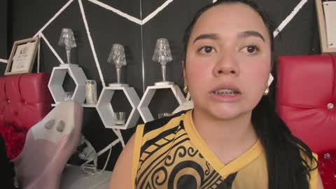 Snapshot of ela_hilton3 chatting on January 19, 10:28 pm Ela online show from January 19, 10:28 pm