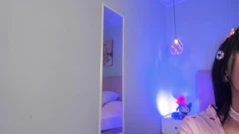 Ela online show from February 24, 8:01 pm