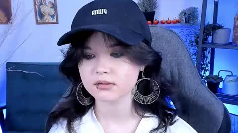 Your sweet girl online show from March 7, 1:42 am